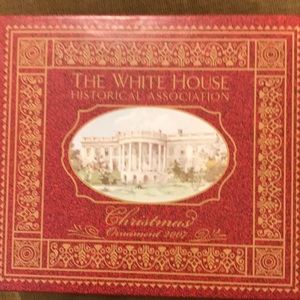 The White House Christmas ornament 2007